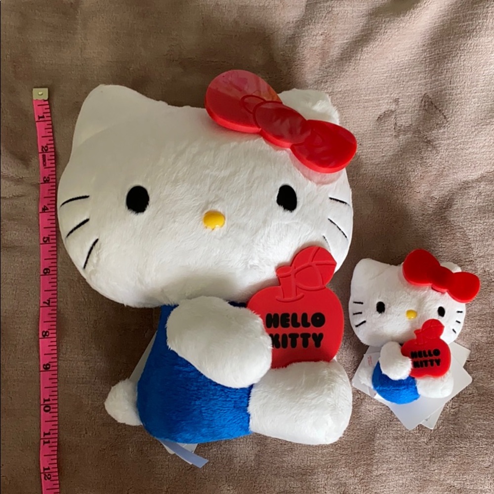 ♥️ Hello Kitty plush & mascot